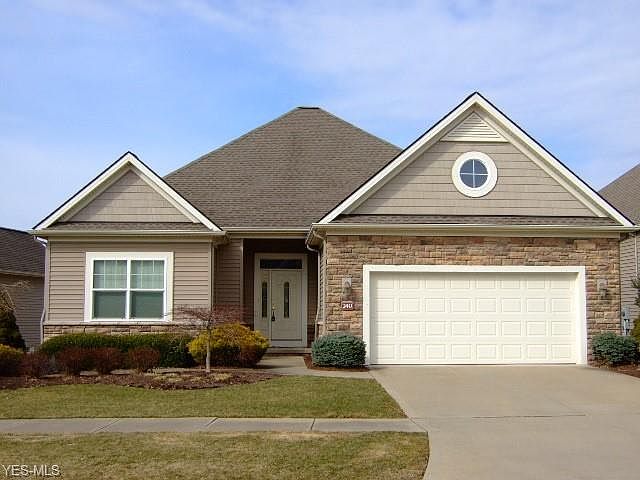 1st image of 240 Prestwick Dr