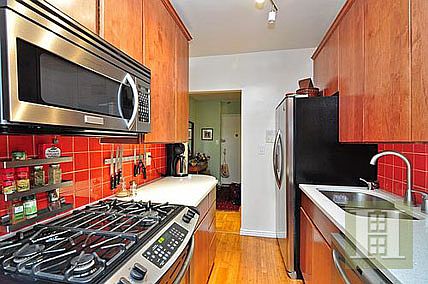 2nd image of 3850 Hudson Manor Ter #1F