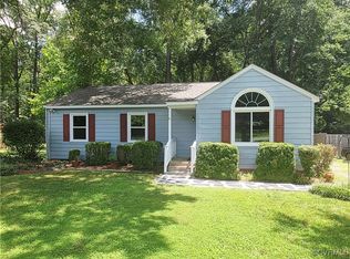 15805 Roland View Dr, Chester, VA 23831