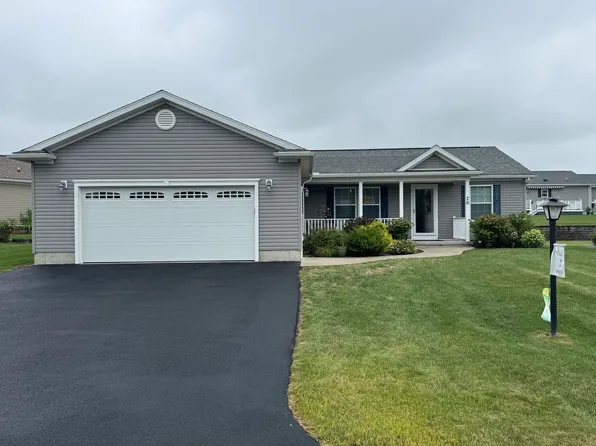 26 Hosta Ln #108, Clinton, NY 13323