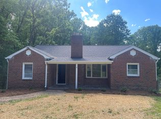 3 Arita Cir, Winston Salem, NC 27105