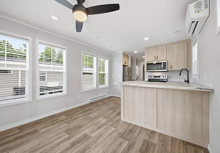 84 Maple Path Ln — Photo 16