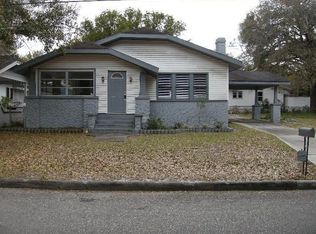 1015 E Crenshaw St, Tampa, FL 33604