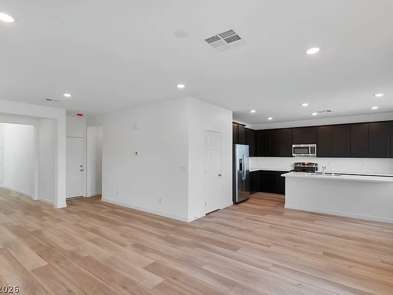 8328 Meridian Ridge Ave — Photo 25