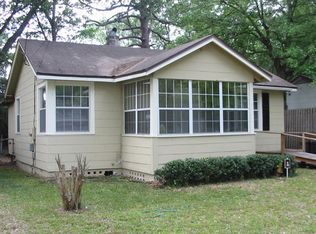 2244 Home Park Cir W, Jacksonville, FL 32207