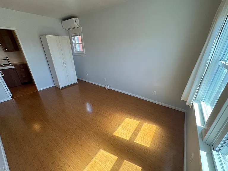 40 Brooks Ave #18 — Photo 26