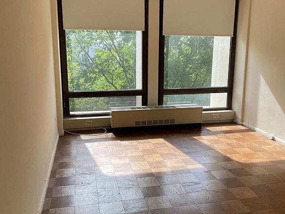 4th image of 200 Locust St #4GN