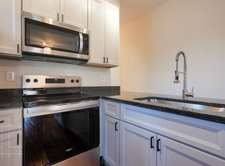 880 Hamlet St #D, Columbus, OH