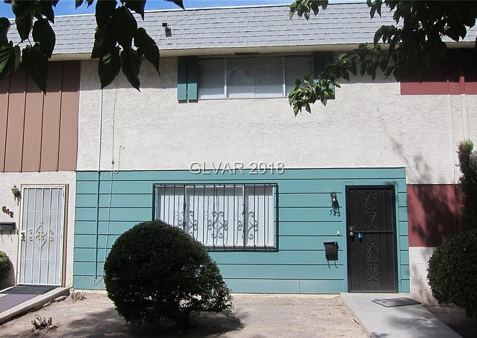 1st image of 544 Greenbriar Townhouse Way