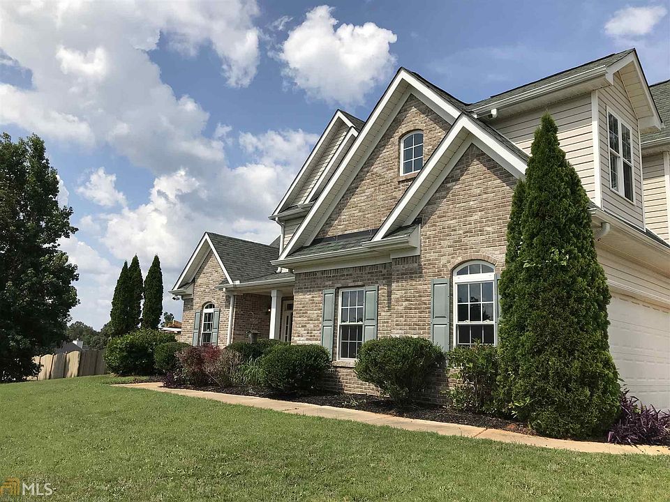 1st image of 1082 Shumard Ln