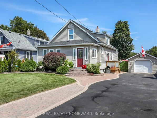 113 Gibbons St, Oshawa, ON L1J 4Y1