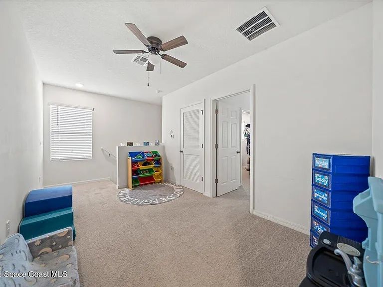 1927 Sloan Ct — Photo 18