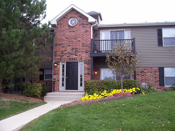 5th image of 1573 Raymond Dr APT 202