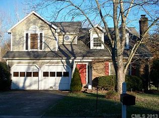 6519 Mounting Rock Rd, Charlotte, NC 28217