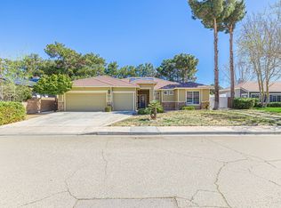 43240 Durango Ln, Lancaster, CA 93536