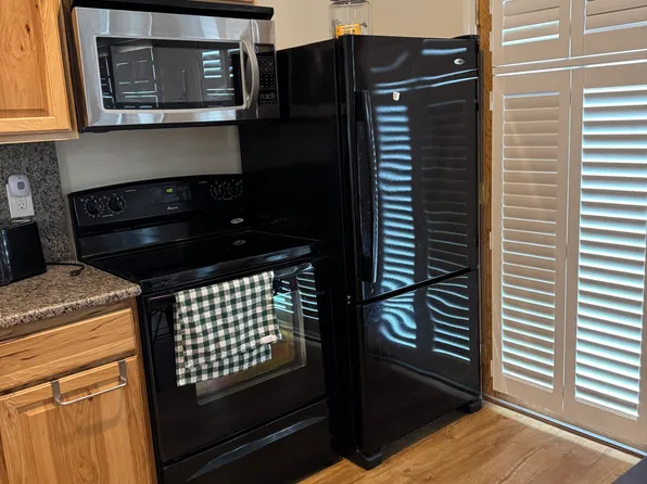 (undisclosed Address), North Woodstock, NH 03262