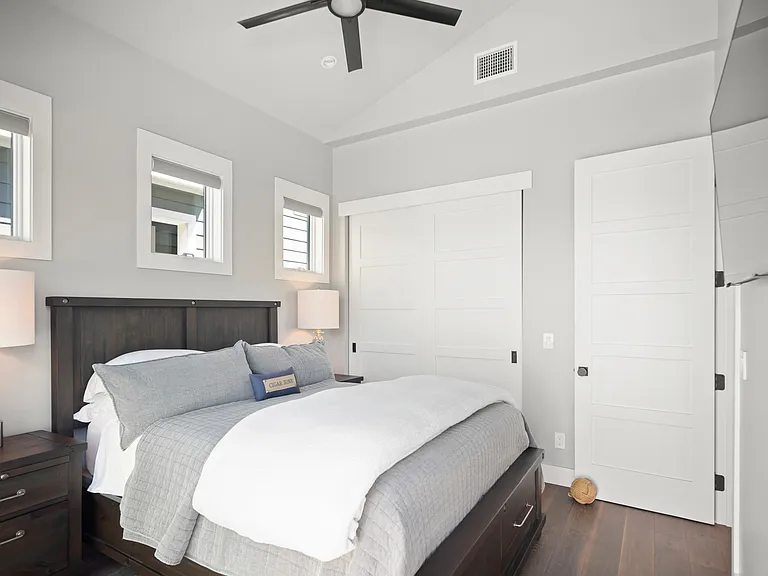 218 J Ave — Photo 23