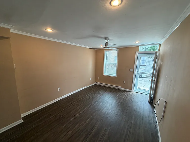 2230 Ritter St — Photo 4