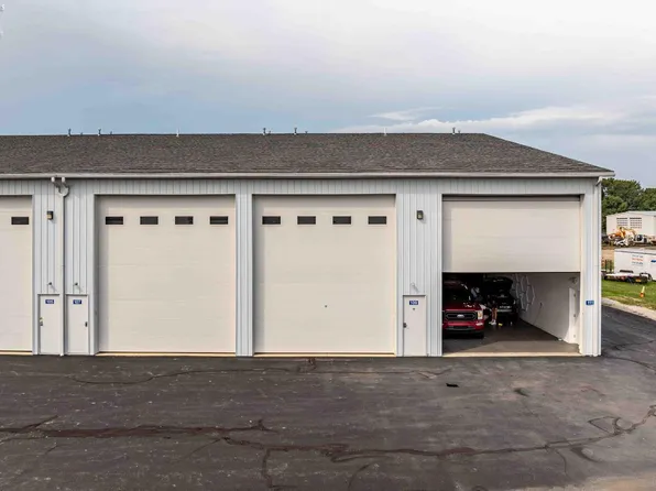 780 SE Catawba Rd #9, Port Clinton, OH 43452