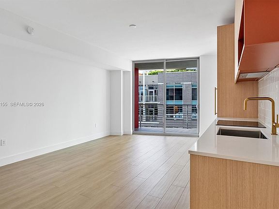 5th image of 90 NE 32nd St #413