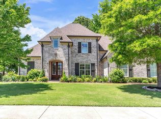 255 Saunders Creek Cir, Rossville, TN 38066