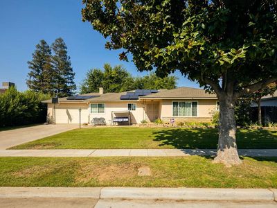 6085 N 10th St, Fresno, CA, 93710