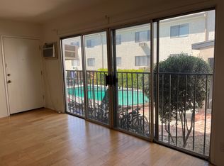 1351 Armadale Ave APT 10, Los Angeles, CA 90042