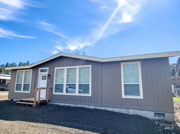 312 Finney Ln, Culdesac, ID 83524