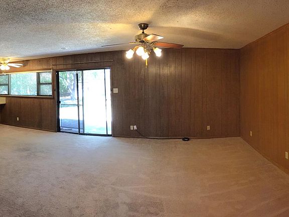 5th image of 2905 Willowbend Dr
