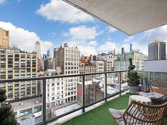 2nd image of 163 W 18th St APT 11A