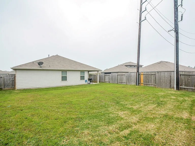 23510 Harrow Field Ln — Photo 17
