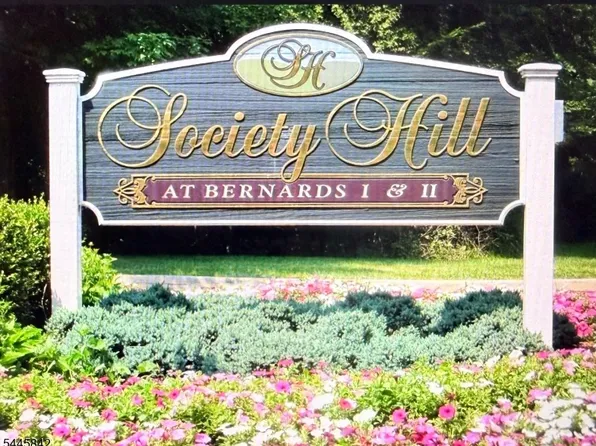 131 Irving Pl, Basking Ridge, NJ 07920