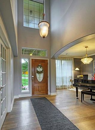 4th image of 7437 Bonniebrook Dr