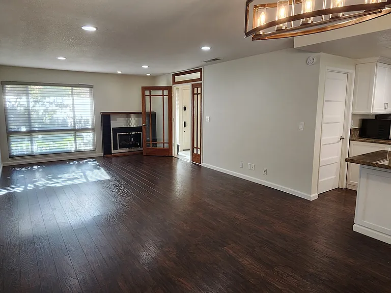819 Monty Cir — Photo 6