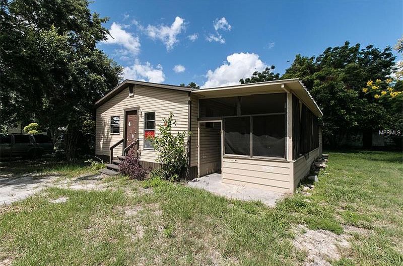 1st image of 720 Foster Ave
