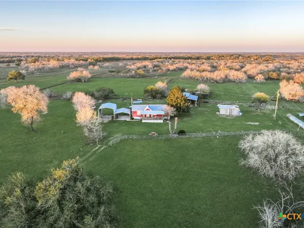 4861 State Highway 119 S, Yorktown, TX 78164