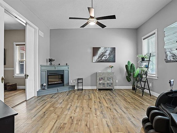 5th image of 3806 Kosciusko St