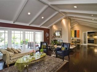 370 Moseley Rd, Hillsborough, CA 94010