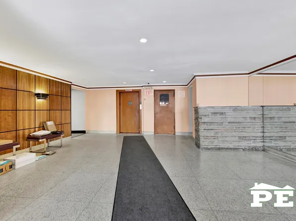 414 Elmwood Avenue image 3 of 26