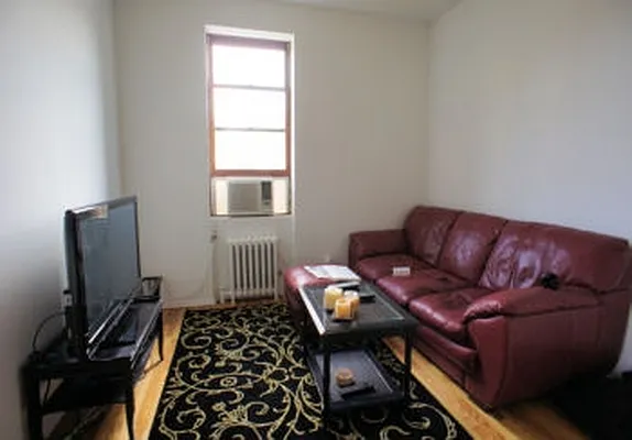 Rented by JM Preston Properties LLC | media 7