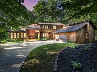 22851 Harms Rd, Euclid, OH 44143