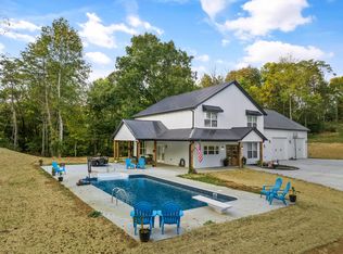 2297 Fish Hatchery Rd, Morristown, TN 37813