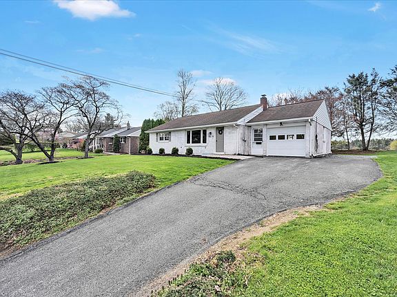 5th image of 332 Owl Hill Rd
