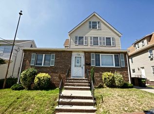 656 New Jersey Ave #2, Lyndhurst, NJ 07071