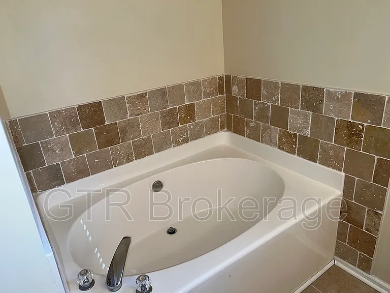 40 Smoke Rise Ct — Photo 10