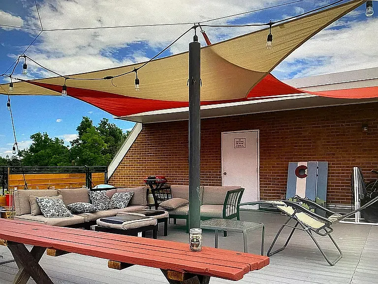 1 bed, 558 sqft, $1,599 — Photo 2