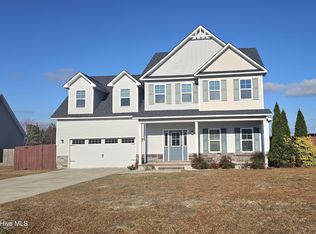 307 White Dove Dr, Hubert, NC 28539