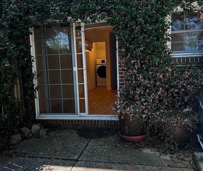 3738 Jamestown Cir — Photo 23