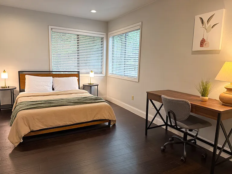 2615 Winding Hollow Ln — Photo 17