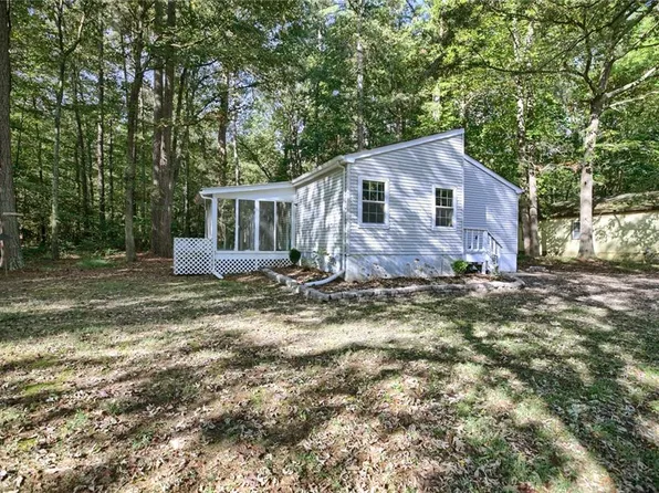 8772 Marlfield Rd, Gloucester, VA 23061